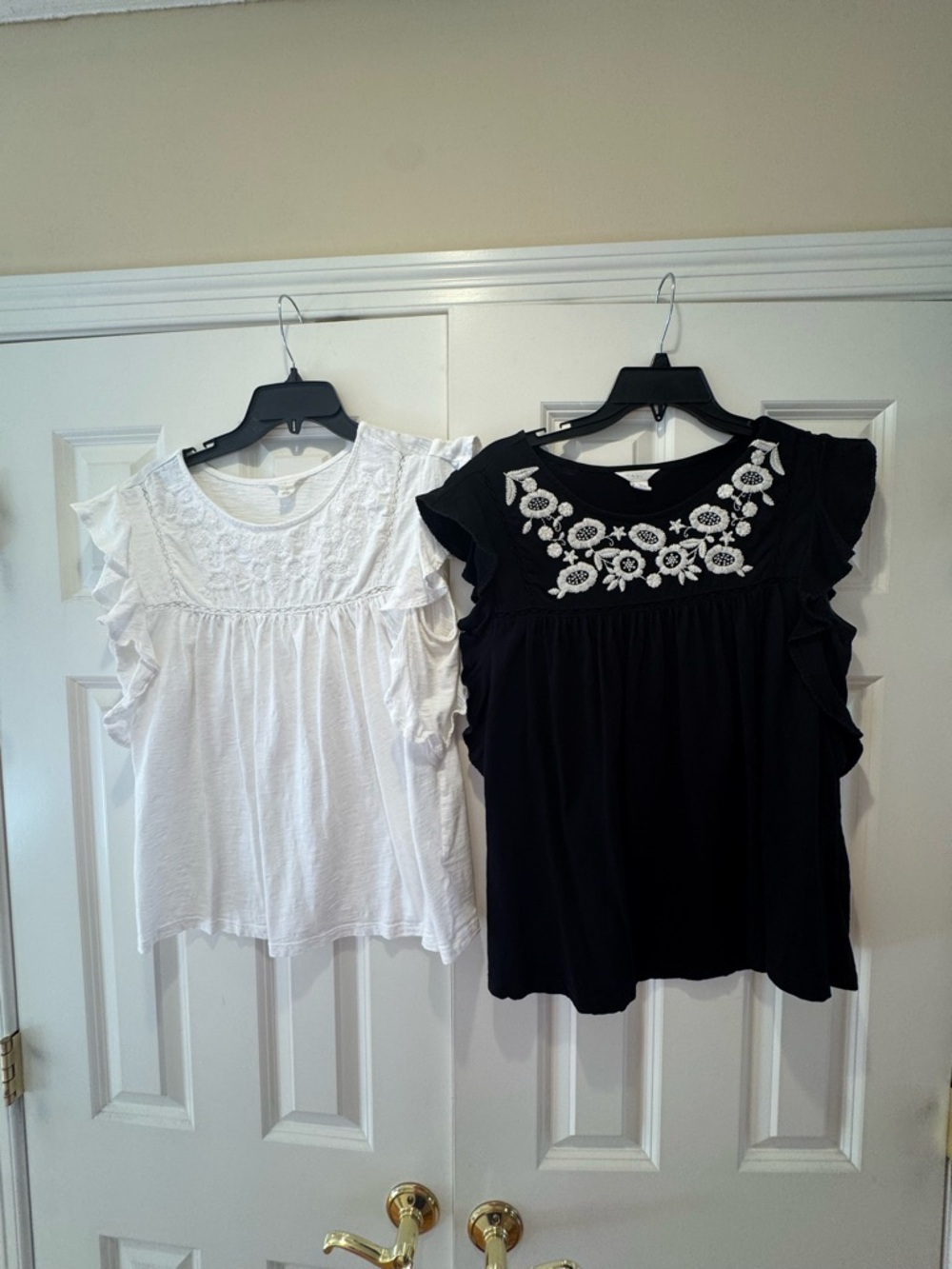 Caslon White Ruffle Sleeve Tee & Caslon Black Embroidered Ruffle Sleeve Tee